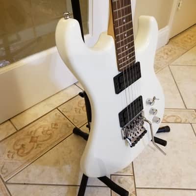 Kramer Pacer Series 1984 White image 4