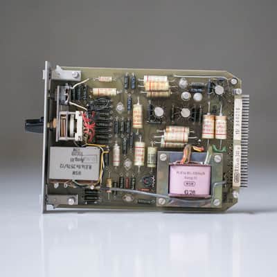 Siemens WSW 811 453 vintage Austrian line preamp #944016 with 30dB variable gain, much like the function of the V72. image 5