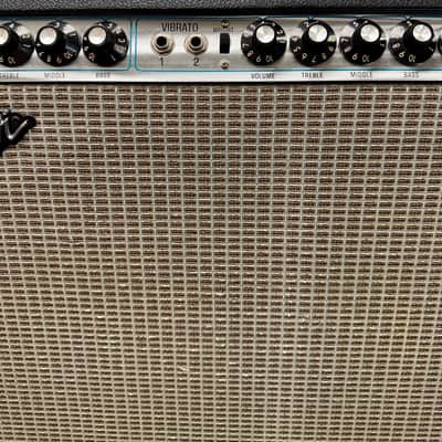 Fender 1975 Twin Reverb 2x12 Combo with Footswitch & Cover - Pre Owned *Pickup Only* image 3