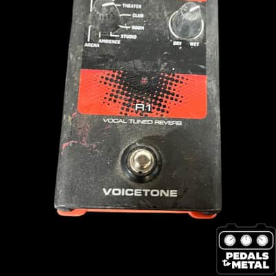 TC Helicon VoiceTone R1 | Reverb
