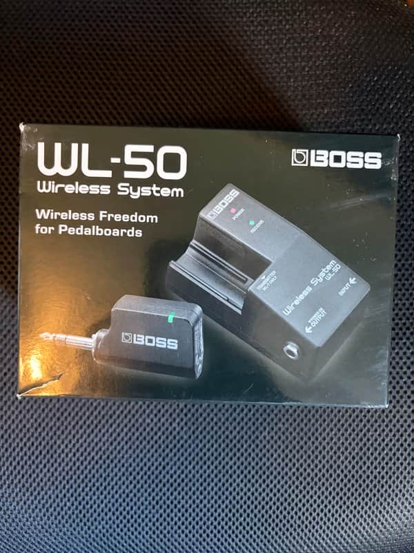 Boss WL-50 Wireless Pedal Board System image 1