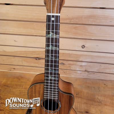 Lune High Tide Concert Koa Ukulele with Preamp & Luna Ukes Gig Bag image 6