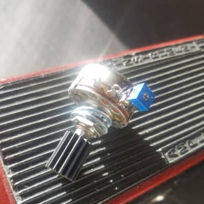 "CREAMY TREBLE MOD" dunlop hotpotz1 wah pot, fits vox,crybaby+ most wahs. image 3