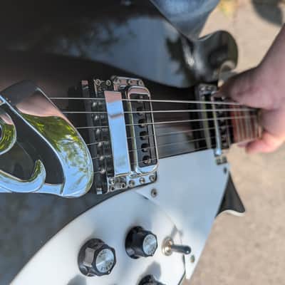 Rickenbacker 620 - Black image 13