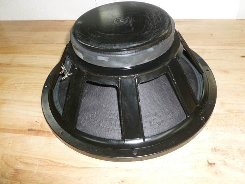 Eminence 15" Bass Speaker 8 ohms image 1