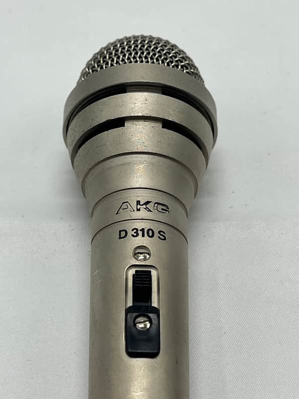 AKG D310