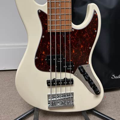 Sadowsky MetroExpress Hybrid P/J Bass 5-String with Pau Ferro Fretboard - Olympic White image 2