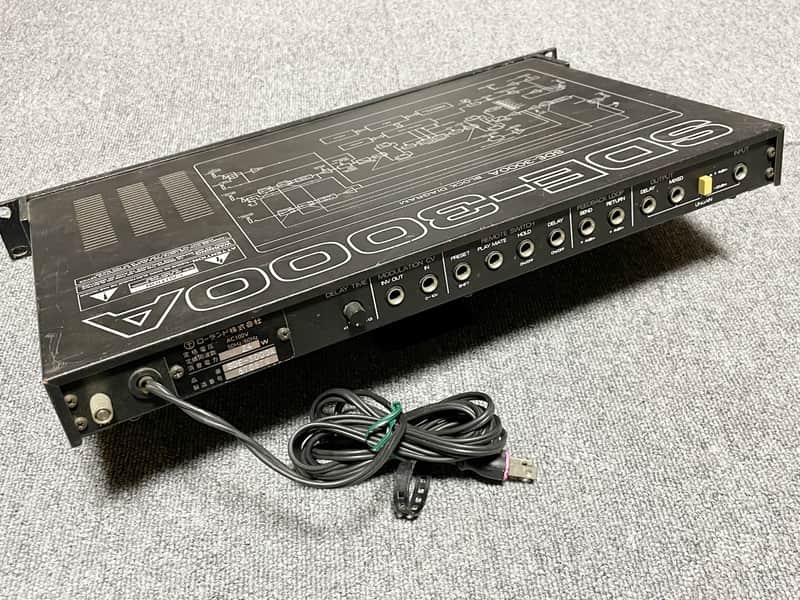 Roland SDE-3000A Digital Delay | Reverb