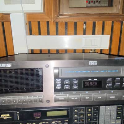 Alesis ADAT 16-Bit 8-Track Digital Audio Recorder 1991 - 1995 - Black image 1