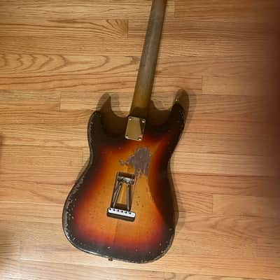 SRV #1 Wife Tribute Guitar Stevie Ray Vaughan Relic Stratocaster Aged Strat MJT 3-tone Sunburst image 4