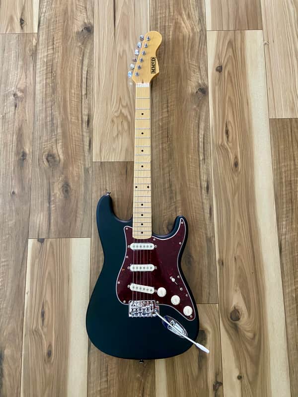 MMCD Matte Black Strat 2025 - Matte black image 1