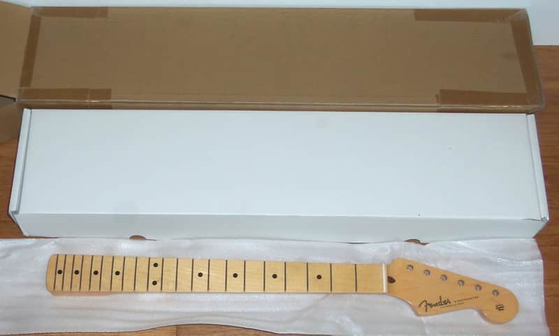 Fender® Japan Traditional II 50`s Strat Maple Neck~21 Frets~9.5" Radius~"U" Profile~New image 1