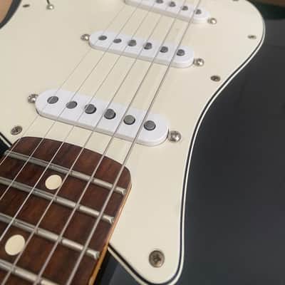 Immagine Fender Stratocaster 2015 - Mexico Rosewood Neck - 3