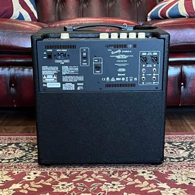 Fender Rumble 40 Studio Bass Amp image 2