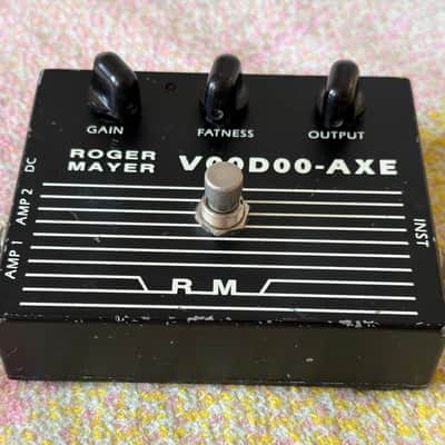 Roger Mayer Voodoo Axe Fuzz Pedal active splitter 90s image 2