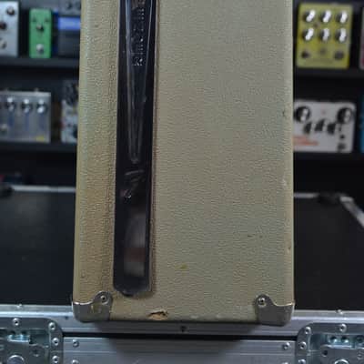 Fender '63 Vibroverb Reissue 40-Watt 2x10" Guitar Combo 1990 - 1995 - Brown Tolex image 7