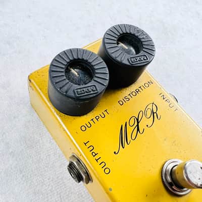 MXR MX-104 Script Distortion + 1977 - Yellow image 3