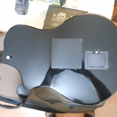 Line 6 Variax 700 acoustic black image 3
