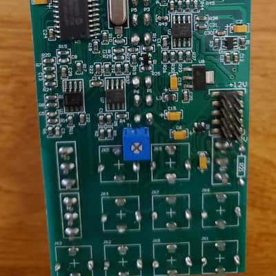Modcan FMVDO Digital FM Oscillator/LFO/Noise generator image 5