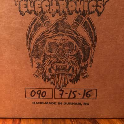 Abominable Electronics Demon Lung Golden image 3
