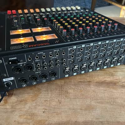 TASCAM M-208 8-Channel 4-Bus Mixer image 7