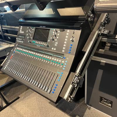 Allen & Heath SQ6 / Hard Shell Case image 3