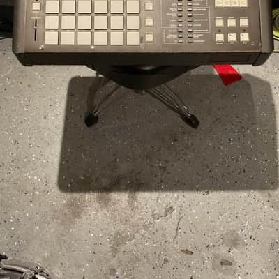 LINN 9000 drum machine image 2