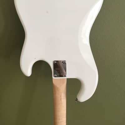 RARE Left-Handed BURNS Marquee Club Series Bass Guitar / Trisonic pickups / lefty Left Handed image 12
