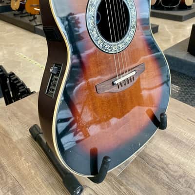 Ovation PINNACLE SERIES 3712 + BORSA image 3