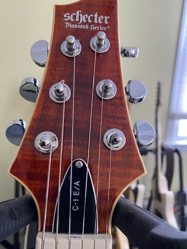 Schecter C-1 E/A 2015 - 2019 - Cat's Eye image 1