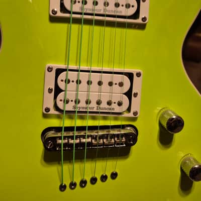 Kramer Assault 220 Plus 2017 Fluorescent Green image 3