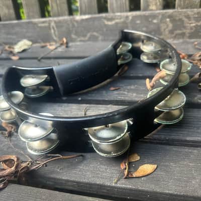 Oasis Liam Gallagher stage used tambourine image 4