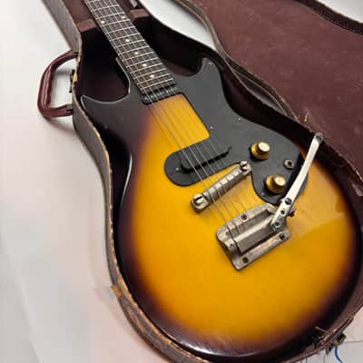 1961 Gibson Melody Maker with Vibrola Sunburst w/ Original gator case image 13