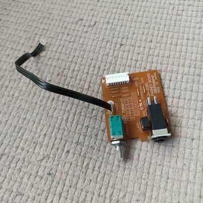 Roland JV-2080 Phones Board Assy 70896101 Part