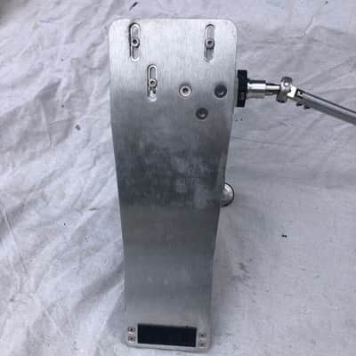 Trick Pro 1 V Bigfoot chain drive double pedal image 9