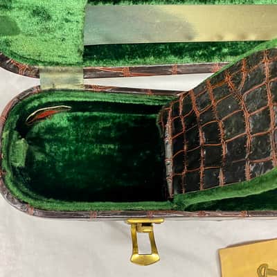 Lifton Faux Alligator Leather Shaped 4/4 Violin Case image 6