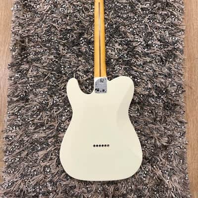 Fender American Professional II Telecaster Deluxe image 3