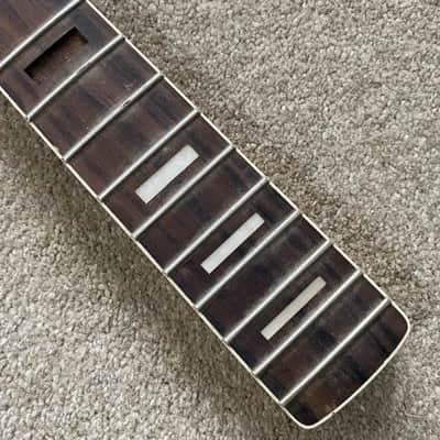 Harley Benton 4 String Jazz Bass Style Maple Neck, Rosewood 20 Frets Fingerboard image 4