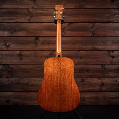 2025 Martin D-18 Standard Series – Natural image 4