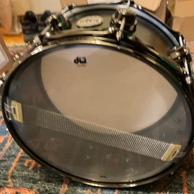 DW 6.5x14 Collector's Satin Black over Brass Snare Drum w/ Black Nickel HW image 4