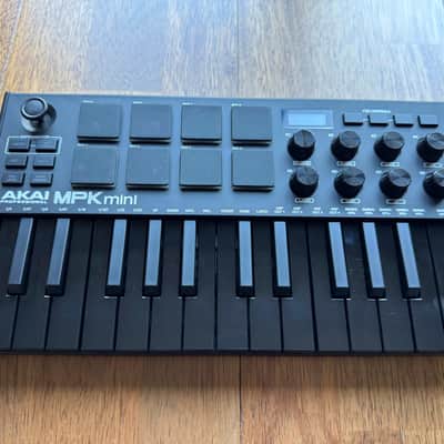 Akai MPK Mini MKIII 25-Key MIDI Controller Black on Black