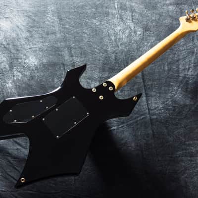 B.C. Rich Warlock-920JE - See Through Black Burst - VERY GOOD condition image 10
