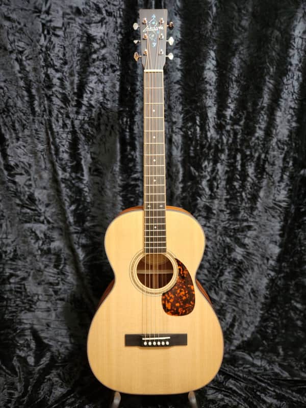 Larrivee OO-40 Koa Small Body Special Spruce Top Koa Side Back #140327 image 1