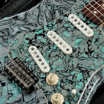 Fender Custom Shop Abalone Stratocaster with Matching Headstock (1995) [11 of 25] (04/08) image 2