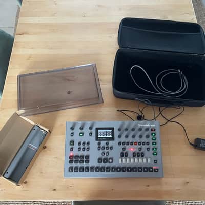 Elektron Analog Four MKII – Excellent Condition – With Decksaver, Analog Case & Rack Ears image 2