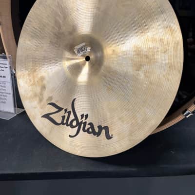 Zildjian 16" A Series Medium Thin Crash Cymbal 2013 - Present - Traditional image 2