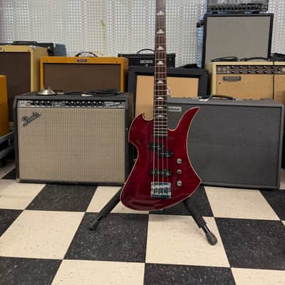 B.C. Rich Masterpiece Mockingbird Bass