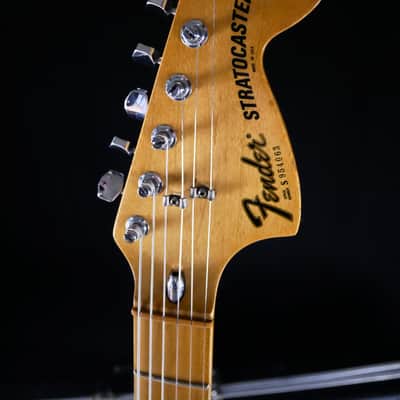 Fender Stratocaster Hardtail with Maple Fretboard 1978 - 1981 - Sunburst image 8