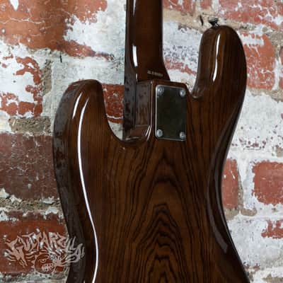 Fender Jazz Bass '62 Reissue JB62-81WAL 2006 Walnut CIJ Japan image 9