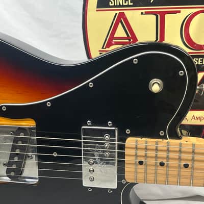 Fender Classic Series '72 Telecaster tele Custom Electric Guitar - 3-Color Sunburst image 3